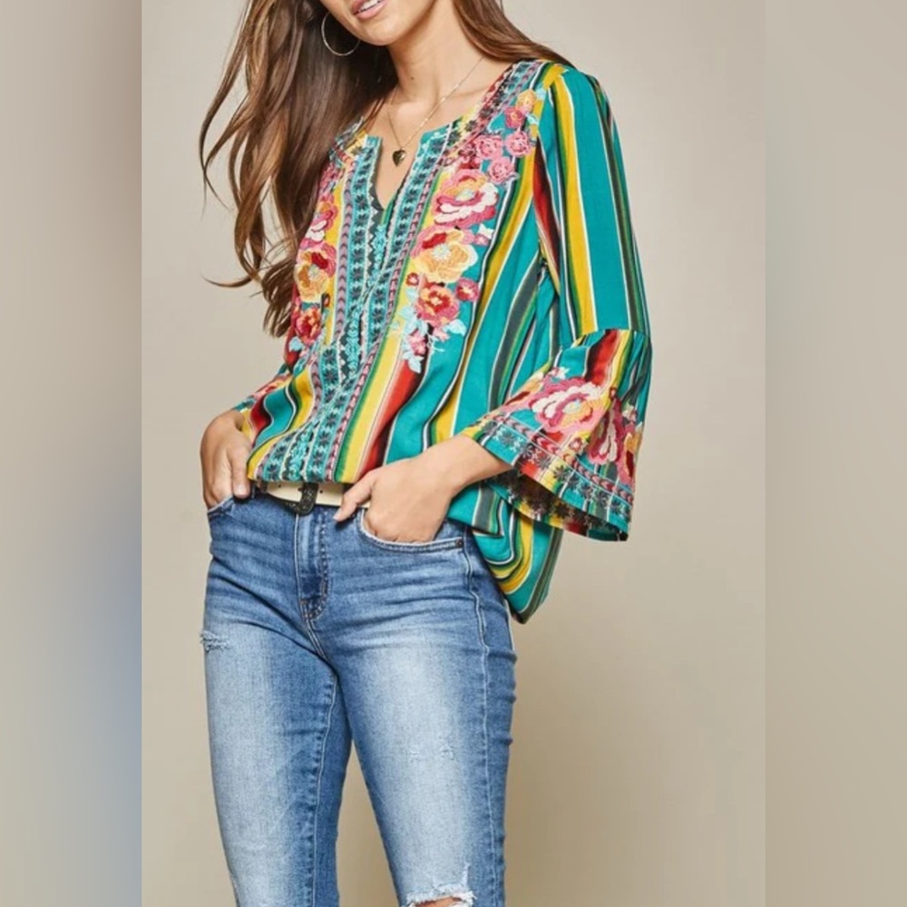 Savanna Jane Blouse Women's S Bell Sleeve Embroidered Multicolor EXCELLENT ✅